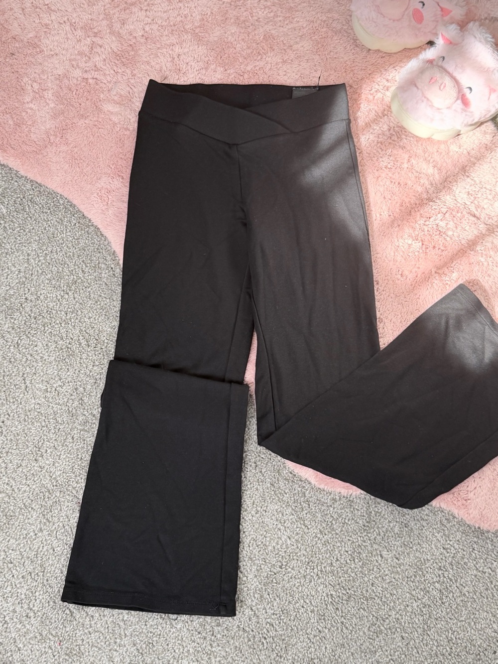 H&M Black Low-Rise Flare Leggings